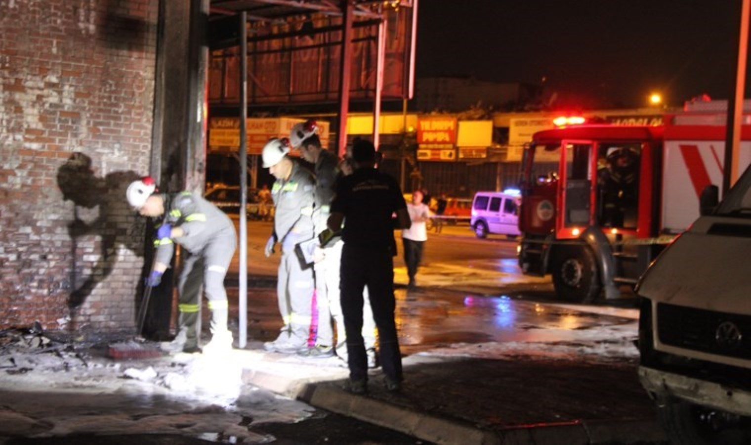 Kayseri’de hareketli gece: İşyerinin ‘doğalgaz’ borusu patladı